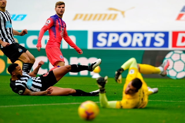  纽卡斯尔豪取五连胜，特里皮尔定位球再建功  