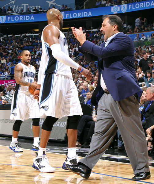  班凯罗首秀惊艳砍两双，魔术虽败犹荣展现潜力